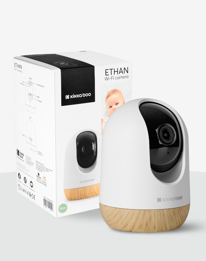 The package includes 1 camera, screw accessories, a user manual, a power adapter, and a base, providing all the necessary components for a quick and easy setup.