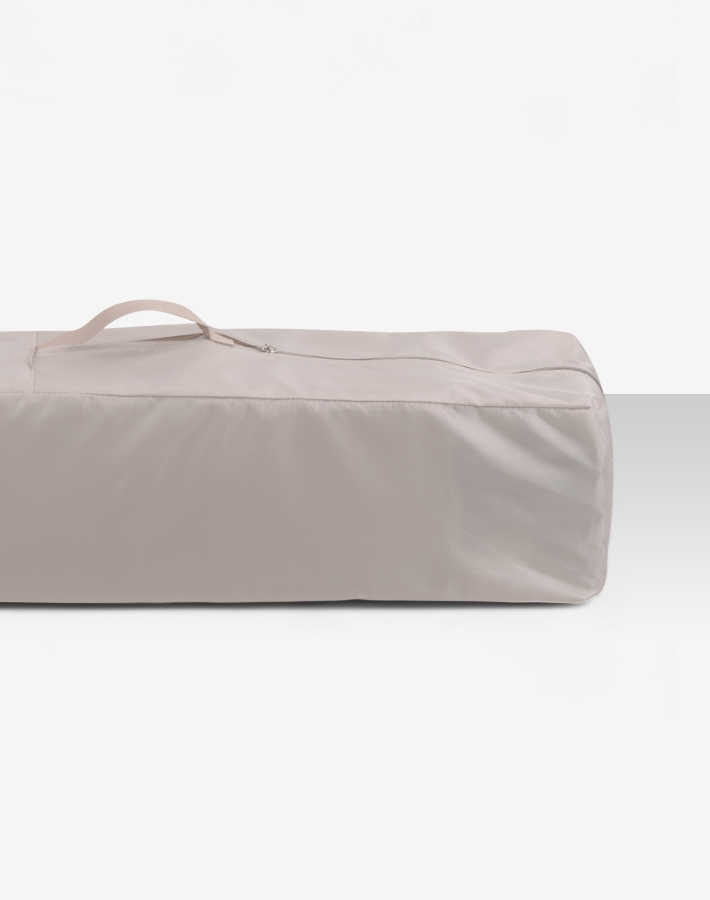 Folds down compactly for easy storage or travel, making it perfect for small spaces and on-the-go needs.