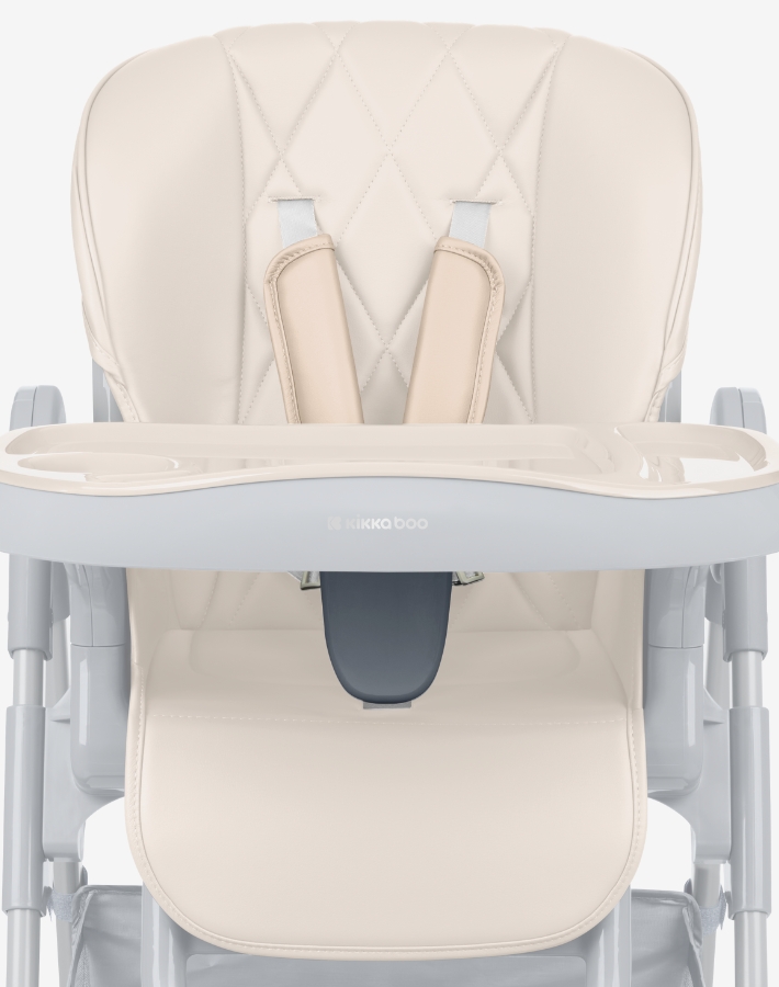 The COMFY+ highchair is equipped with a 5-point harness system, ensuring your child is securely fastened during meal times, providing peace of mind and enhanced safety.