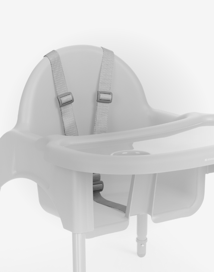 Equipped with a 5-point harness system, the JAMMY highchair ensures your child is securely fastened while eating or playing, providing peace of mind with top-notch safety.